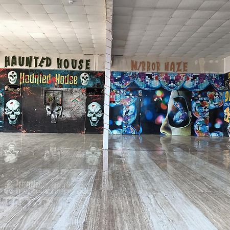 Krishna Fun Land Hotel Mathura Luaran gambar